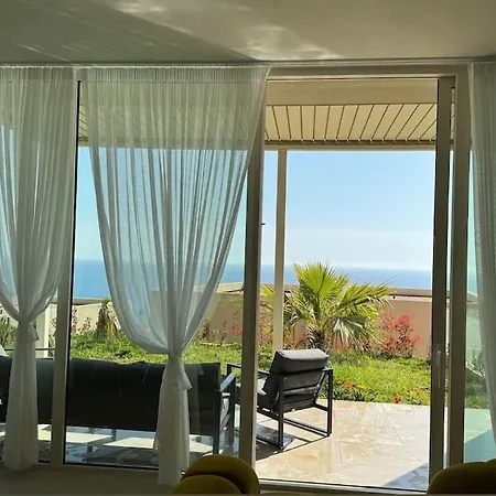 Starlight Villa Palasë